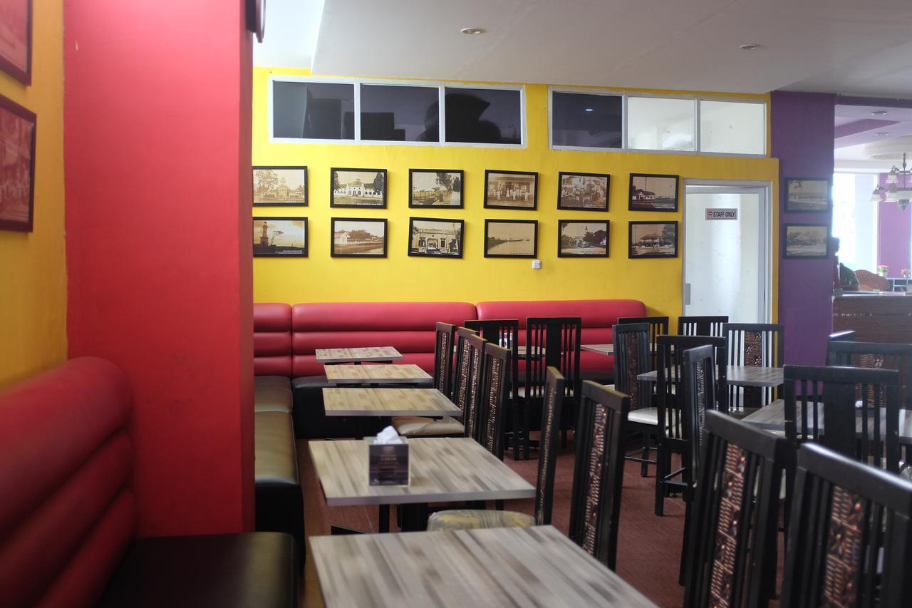 Reddoorz Plus Near Senen Jacarta Exterior foto