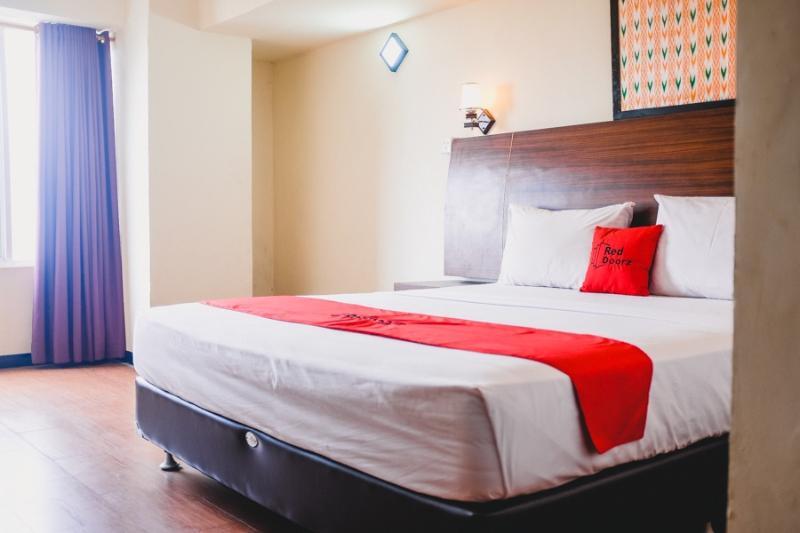 Reddoorz Plus Near Senen Jacarta Exterior foto